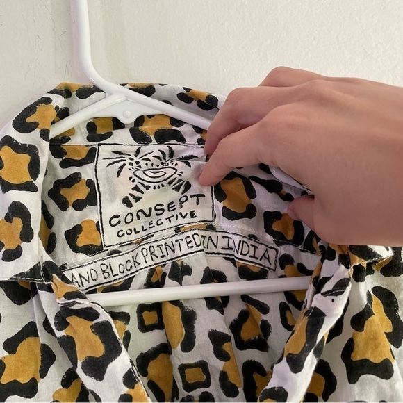 Consept Collective cheetah print hand blocked novelty print button up blouse - Picture 5 of 10